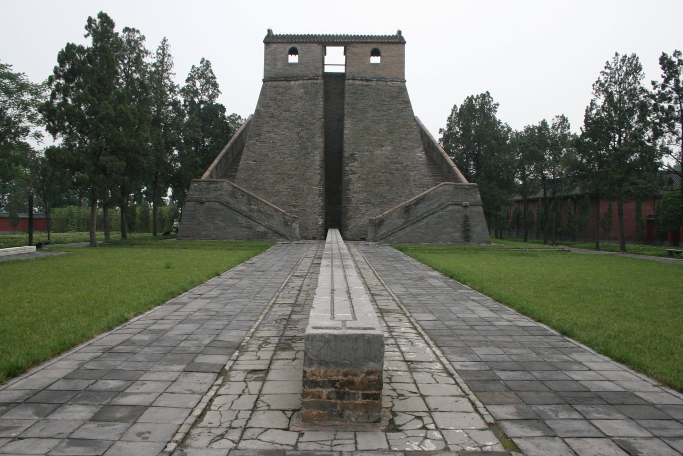 Gnomon von Guo Shoujing (1231-1316) in Dengfeng