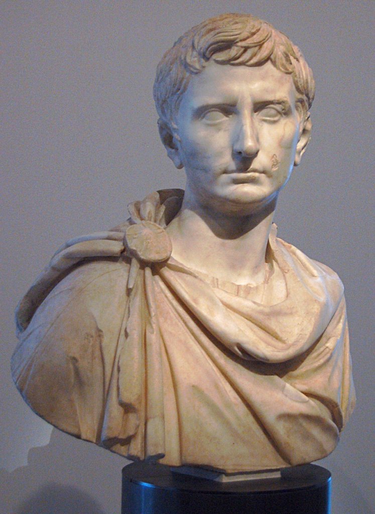 Marmorbüste des Octavian, ein zeitgenössisches Porträt des Herrschers, heute in den Kapitolinischen Museen in Rom.