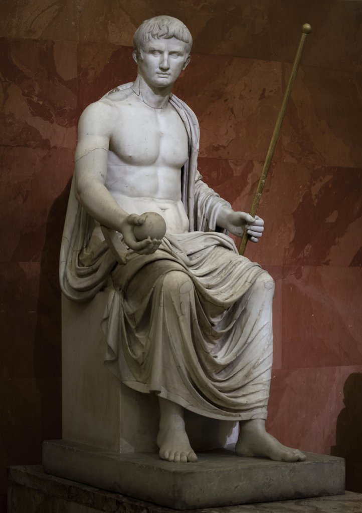 Augustus in der Gestalt Jupiters, fotografiert in der Eremitage in Sankt Petersburg