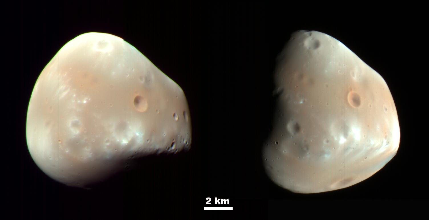 Farbaufnahmen aus zwei Blickwinkeln, aufgenommen von der Mission Mars Reconnaissance Orbiter