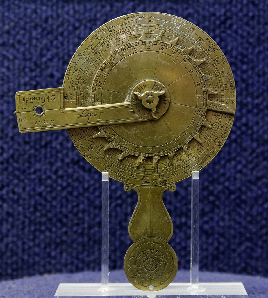 Nocturlabium aus Messing, Schifffahrtsmuseum Malta.