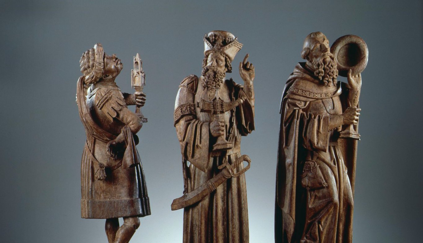 Statuen der Heiligen Drei Könige im Germanischen Nationalmuseum in Nürnberg