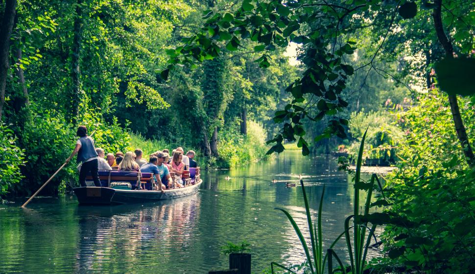 Bootsfahrt auf dem Fluss in Lübben, Spreewald